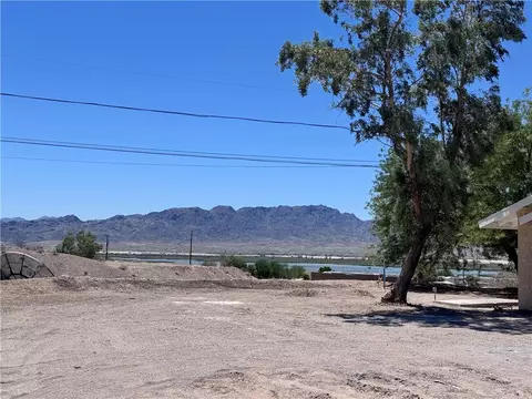 4830 E Monarch Dr, Topock, AZ 86436 photo 4