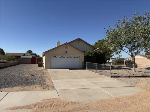 7024 E Stetson Dr, Kingman, AZ 86401