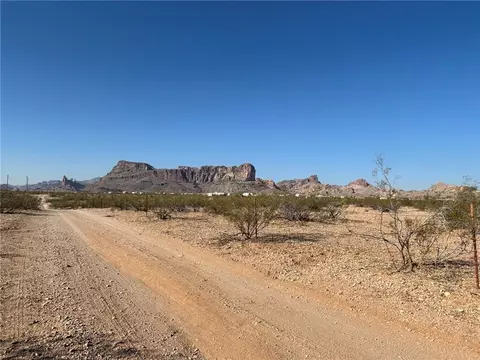 . S Guthrie Road, Golden Valley, AZ 86413