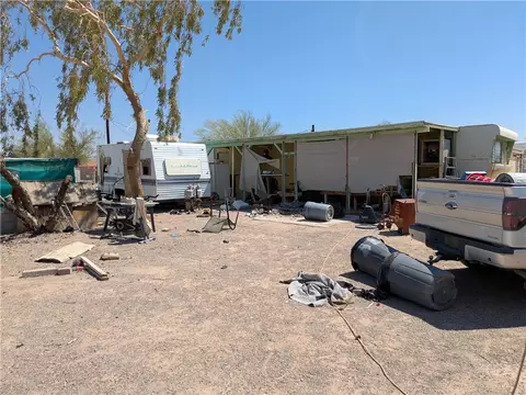 4947 E Sand Bar Dr, Topock, AZ 86436