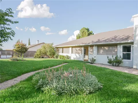 Exterior - 2575 Triangle S St, Kingman, AZ 86401 photo 6 of 9