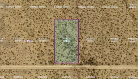 00 W Granada Dr, Golden Valley, AZ 86413