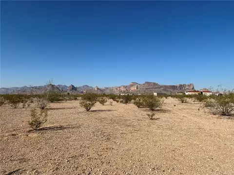 1661 S Elgin Rd, Golden Valley, AZ 86413