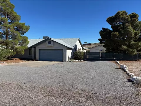 1064 Selma Dr, Kingman, AZ 86409