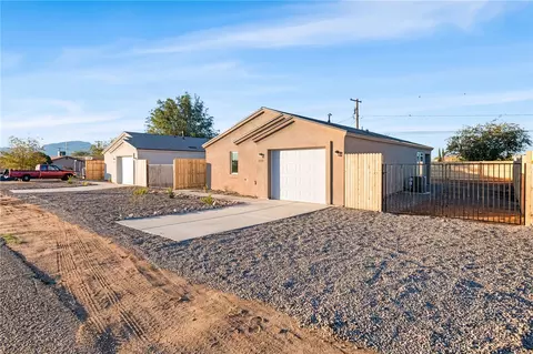 3719 E Northern Ave, Kingman, AZ 86409