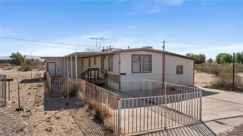 5389 E Pinal Pl, Topock, AZ 86436 photo 4