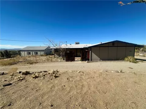 15981 N Joshua Dr, Dolan Springs, AZ 86441