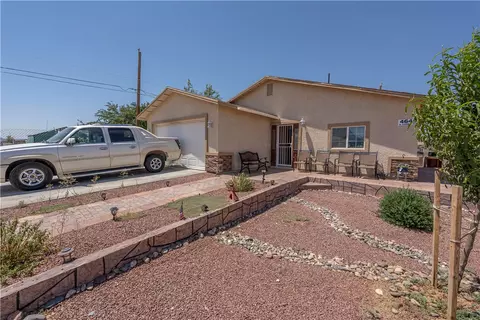 4645 N Powell Ave, Kingman, AZ 86409