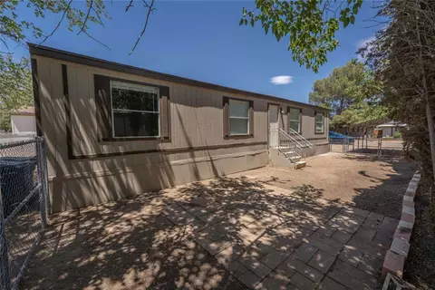 1920 E Devlin Ave, Kingman, AZ 86409 photo 2