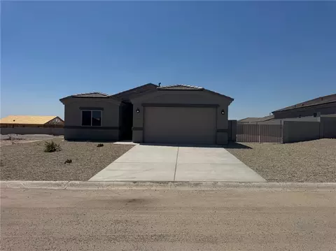 2208 E Hayden Way, Fort Mohave, AZ 86426