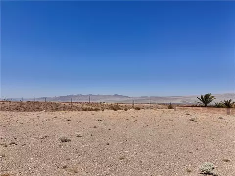 2870 Cresthill Drive Dr, Bullhead City, AZ 86442