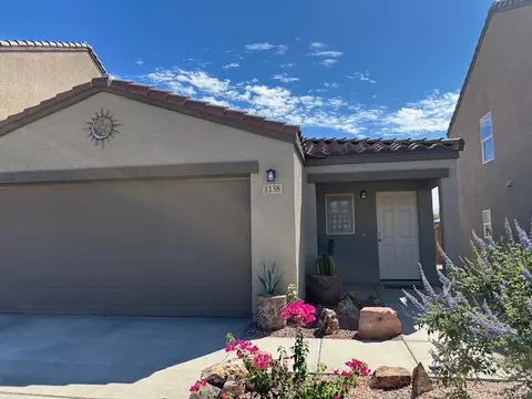 1138 Maple Leaf Dr, Bullhead City, AZ 86442