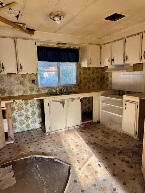 3219 E Packard Ave, Kingman, AZ 86409 photo 6