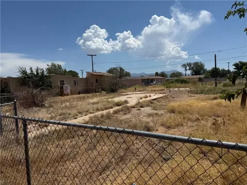 3940 E Shaeffer Ave, Kingman, AZ 86409