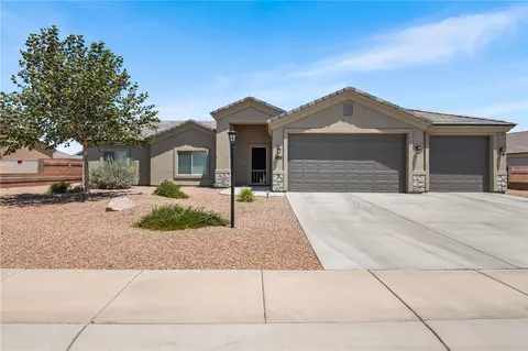 5354 N Prairie Heights Dr, Kingman, AZ 86409