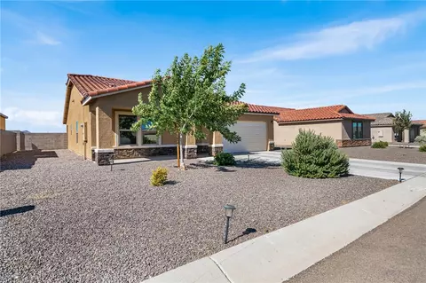 Exterior - 3397 E Ames Ave, Kingman, AZ 86409 photo 3 of 4