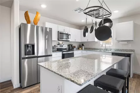 Kitchen - 3397 E Ames Ave, Kingman, AZ 86409 photo 1 of 3