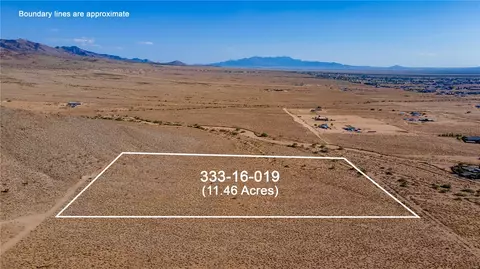 019 N Garrett Dr, Kingman, AZ 86401