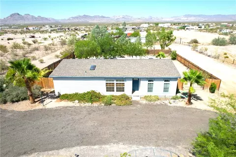 645 S Elfrida Rd, Golden Valley, AZ 86413