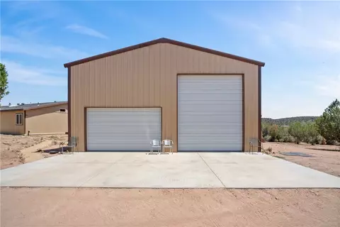 18676 E Globe Willow Dr, Kingman, AZ 86401 photo 3