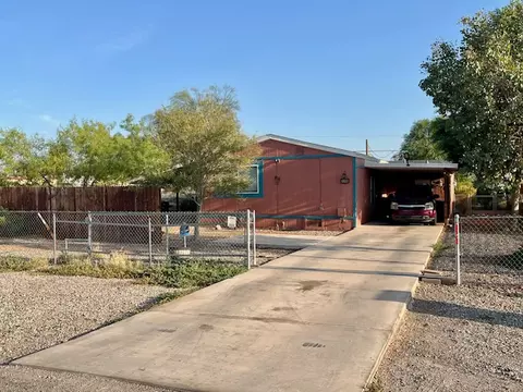 2194 E Lone Star Dr, Mohave Valley, AZ 86440