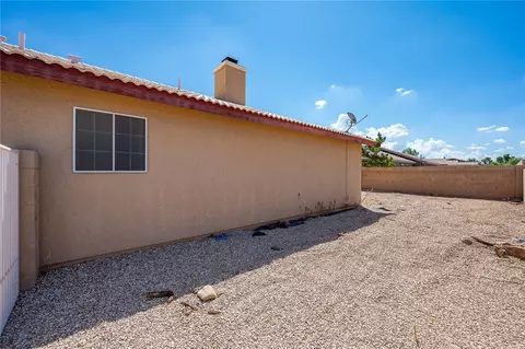 Exterior - 3900 E Lass Ave, Kingman, AZ 86409 photo 20 of 28