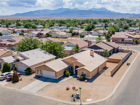View/Area - 3900 E Lass Ave, Kingman, AZ 86409 photo 16 of 19