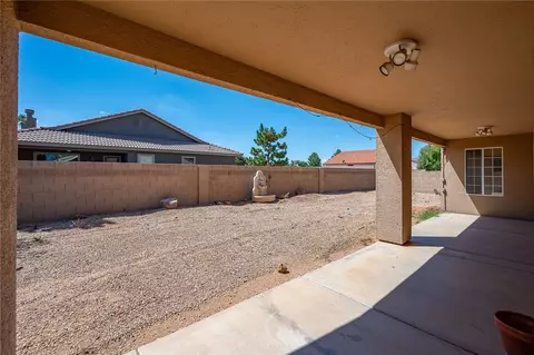 Exterior - 3900 E Lass Ave, Kingman, AZ 86409 photo 8 of 28