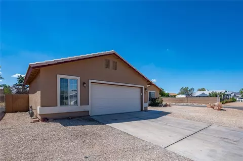 Exterior - 3900 E Lass Ave, Kingman, AZ 86409 photo 25 of 28
