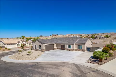 2850 Cactus Bloom Dr, Bullhead City, AZ 86429