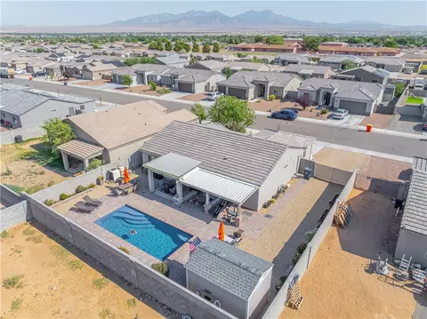 2637 E Luna Vis, Kingman, AZ 86409 photo 4