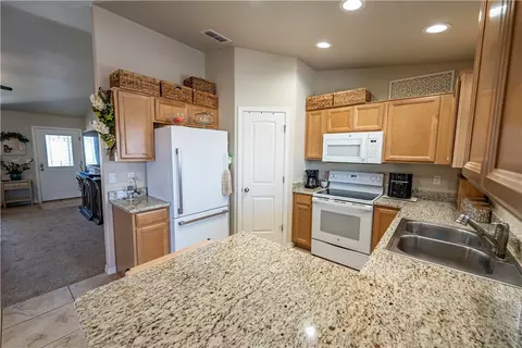 2637 E Luna Vis, Kingman, AZ 86409 photo 18
