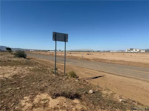 310-18 E 063 E Gilbert Rd, Kingman, AZ 86401 photo 8
