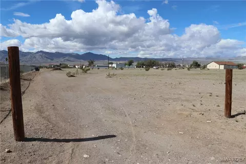 000 S Cavalry Rd S Cavalry Rd, Fort Mohave, AZ 86426