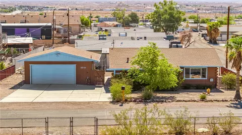 2010 Bermuda Dr, Bullhead City, AZ 86442
