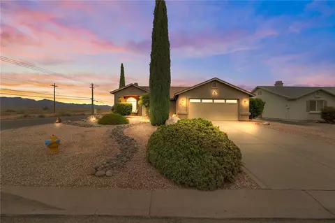 3751 E Nicole Ave, Kingman, AZ 86409