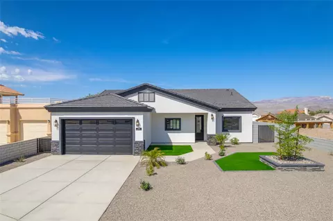 2570 N Ridge Ave, Bullhead City, AZ 86429