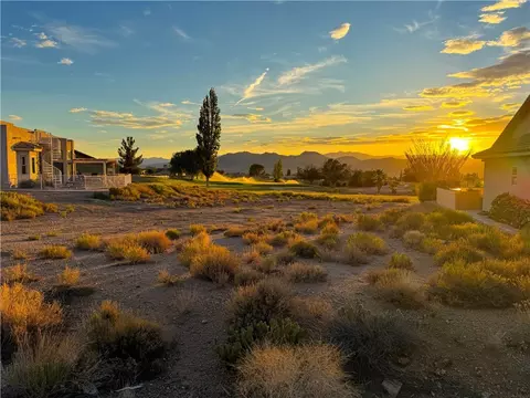 9687 N Vista Dr, Kingman, AZ 86401