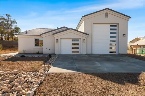 7150 E Alvarado Dr, Kingman, AZ 86401