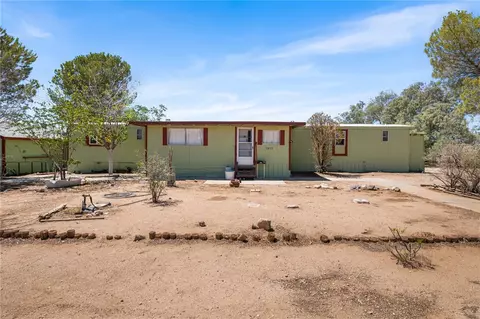 3425 N Mayer Rd, Golden Valley, AZ 86413