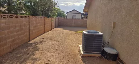 Exterior - 3757 E Lass Ave, Kingman, AZ 86409 photo 2 of 12