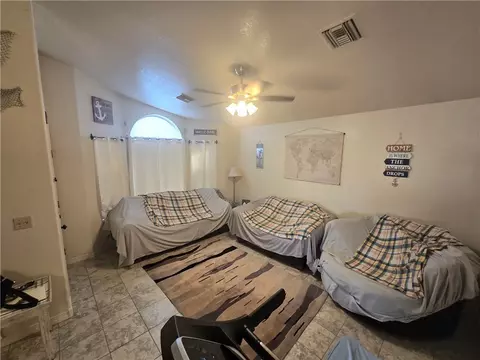 Living - 3757 E Lass Ave, Kingman, AZ 86409 photo 3 of 3