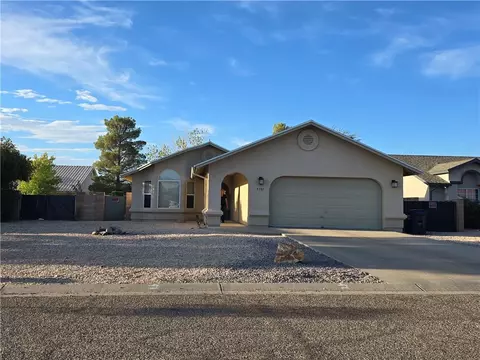 Exterior - 3757 E Lass Ave, Kingman, AZ 86409 photo 8 of 12