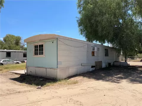 1750 E Plantation Rd, Mohave Valley, AZ 86440