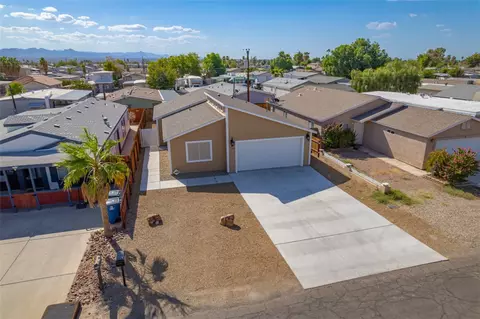 1788 Riverside Dr, Bullhead City, AZ 86442
