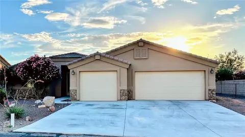 3033 N Jerome St, Kingman, AZ 86401