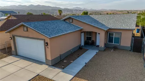 859 Turney Dr, Bullhead City, AZ 86442