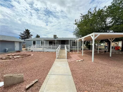 2460 E Mcvicar Ave, Kingman, AZ 86409