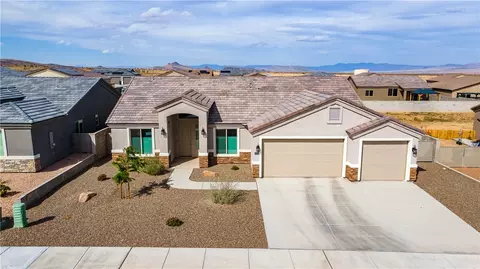Exterior - 5432 Roadrunner Ave, Kingman, AZ 86409 photo 10 of 11