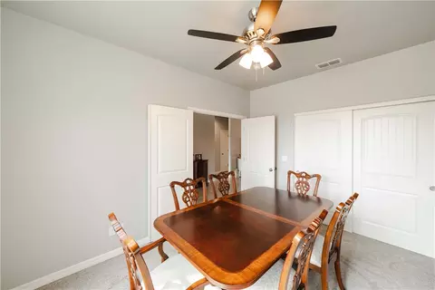 Dining - 5432 Roadrunner Ave, Kingman, AZ 86409 photo 2 of 3